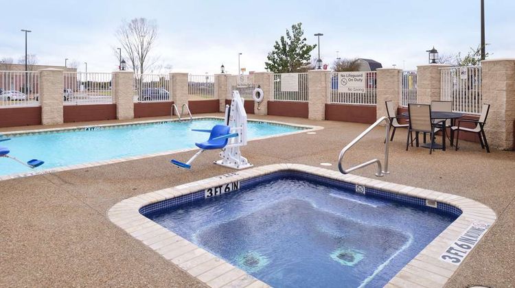 Hampton Inn & Suites Greenville Pool