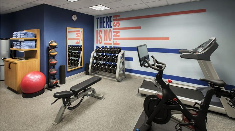 Hampton Inn & Suites Greenfield Health