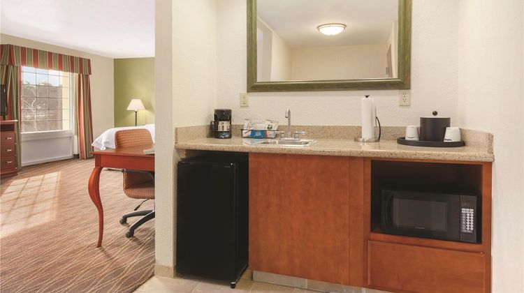 Hampton Inn & Suites Greenfield Other