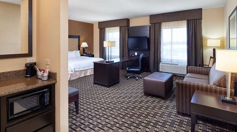 <b>Hampton Inn & Suites Longview North Room</b>. Images powered by <a href="https://iceportal.shijigroup.com/" title="IcePortal" target="_blank">IcePortal</a>.