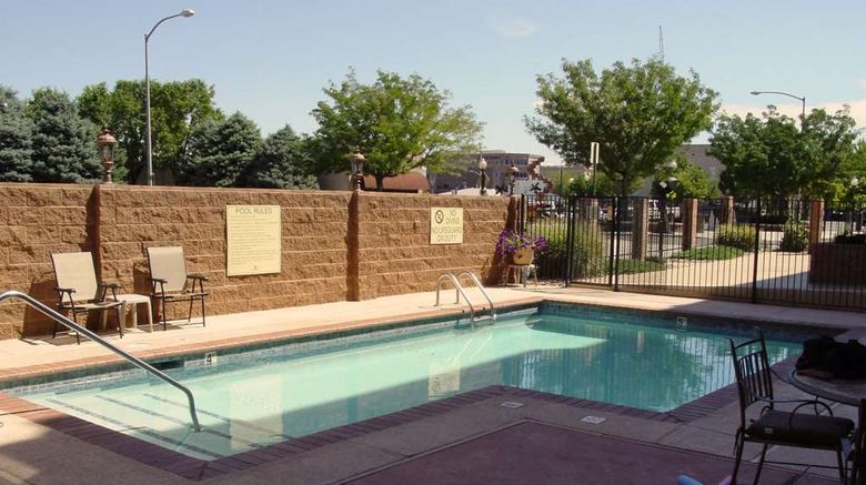 <b>Hampton Inn Pool</b>. Images powered by <a href="https://iceportal.shijigroup.com/" title="IcePortal" target="_blank">IcePortal</a>.