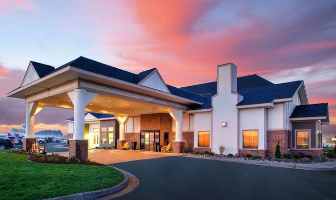 Hampton Inn Gaylord Exterior