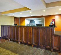 Hampton Inn Gaylord Lobby