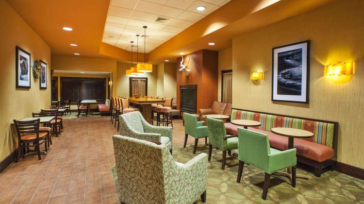 Hampton Inn Gaylord Restaurant