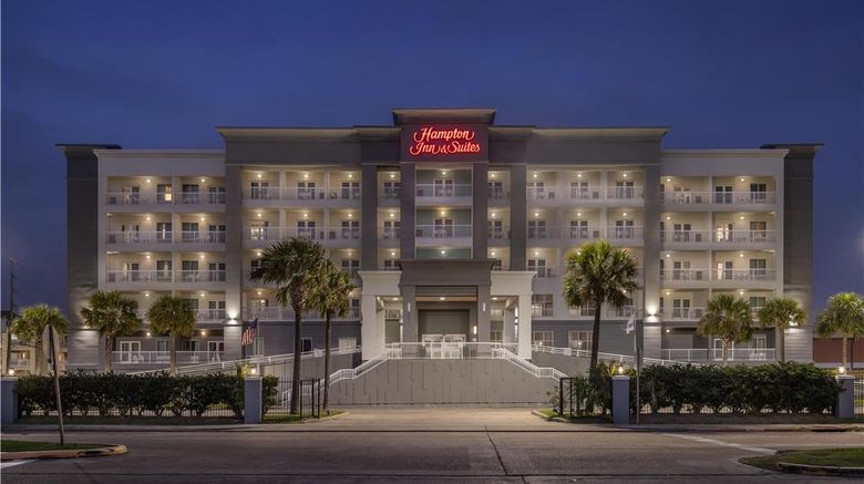 <b>Hampton Inn & Suites Galveston Exterior</b>. Images powered by <a href="https://iceportal.shijigroup.com/" title="IcePortal" target="_blank">IcePortal</a>.