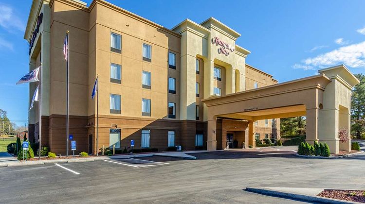 Hampton Inn Galax Exterior