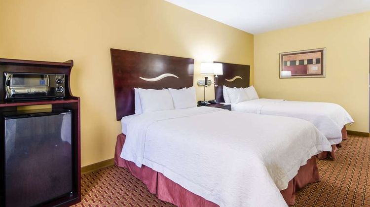 Hampton Inn Galax Room