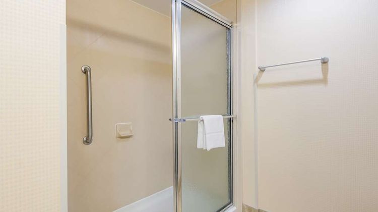 Hampton Inn Galax Room
