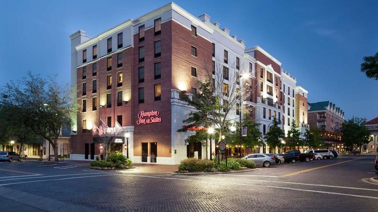Hampton Inn&Suites Gainesville-Downtown Exterior