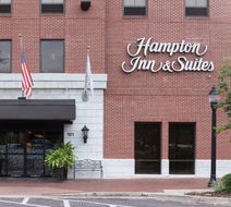 Hampton Inn&Suites Gainesville-Downtown Exterior