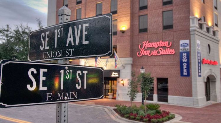 Hampton Inn&Suites Gainesville-Downtown Exterior