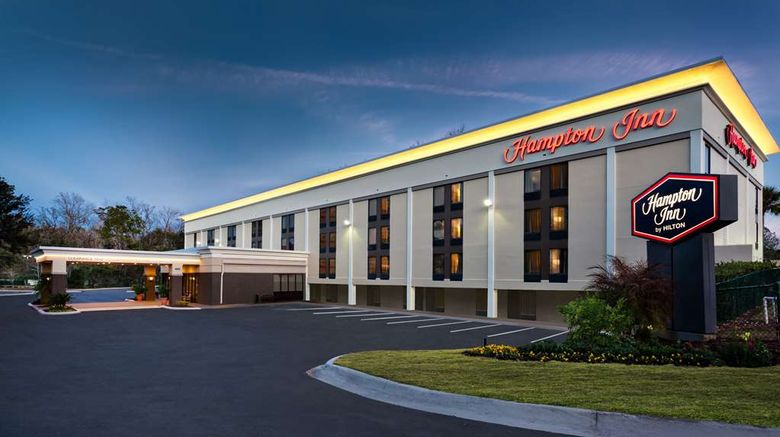 <b>Hampton Inn Gainesville Exterior</b>. Images powered by <a href="https://iceportal.shijigroup.com/" title="IcePortal" target="_blank">IcePortal</a>.