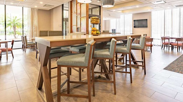 Hampton Inn Gainesville Lobby