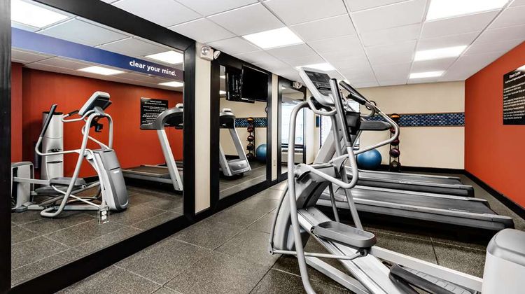 Hampton Inn Gainesville Health
