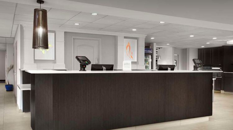 Hilton Garden Inn Gainesville Lobby