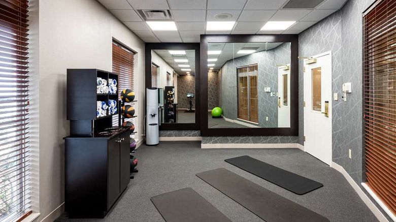 <b>Homewood Suites by Hilton Gainesville Health</b>. Images powered by <a href="https://iceportal.shijigroup.com/" title="IcePortal" target="_blank">IcePortal</a>.
