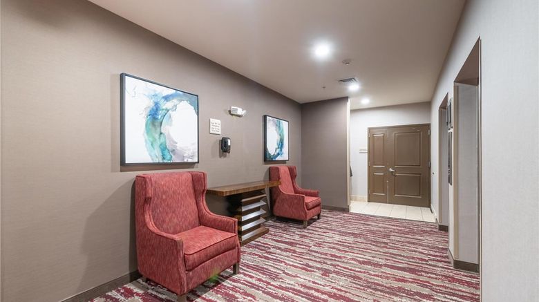 <b>Hilton Garden Inn Preston Casino Area Lobby</b>. Images powered by <a href="https://iceportal.shijigroup.com/" title="IcePortal" target="_blank">IcePortal</a>.