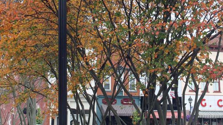 <b>Hampton Inn Gallipolis Exterior</b>. Images powered by <a href="https://iceportal.shijigroup.com/" title="IcePortal" target="_blank">IcePortal</a>.