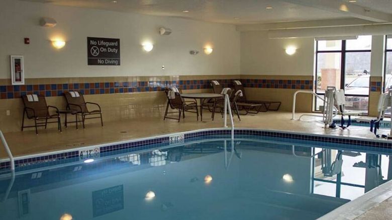 <b>Hampton Inn Gallipolis Pool</b>. Images powered by <a href="https://iceportal.shijigroup.com/" title="IcePortal" target="_blank">IcePortal</a>.