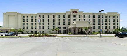 Hampton Inn & Suites Gulfport Exterior