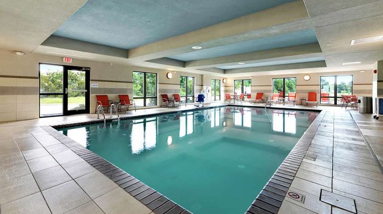 Hampton Inn & Suites Gulfport Pool