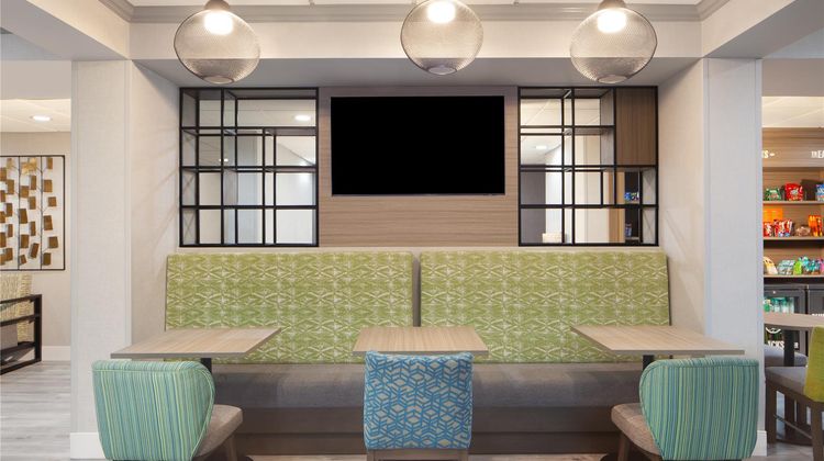 Hampton Inn Greenville Lobby