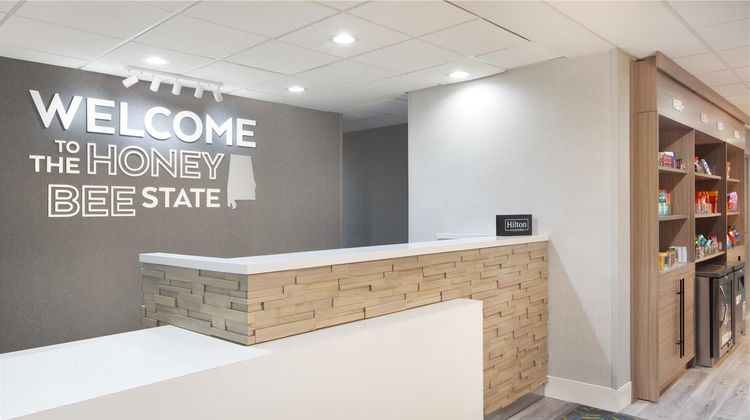 Hampton Inn Greenville Lobby