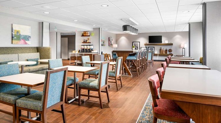 Hampton Inn Grand Rapids North Restaurant