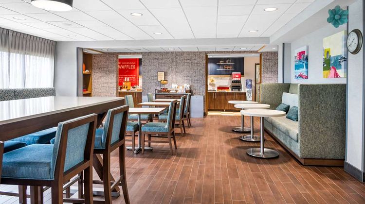Hampton Inn Grand Rapids North Restaurant