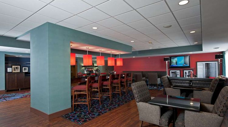Hampton Inn Grand Rapids South Lobby