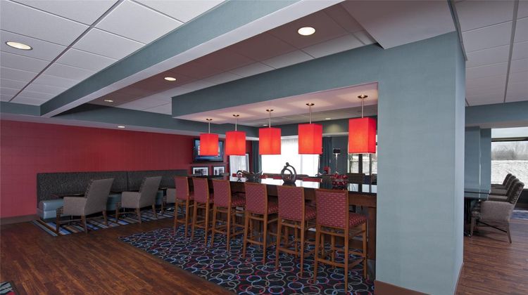 Hampton Inn Grand Rapids South Lobby