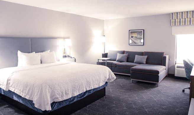 Hampton Inn Greeneville Room