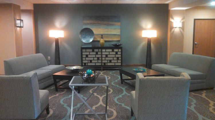 Hampton Inn Greenwood Lobby