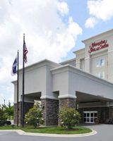Hampton Inn & Suites Coliseum Area