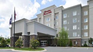 Hampton Inn & Suites Coliseum Area