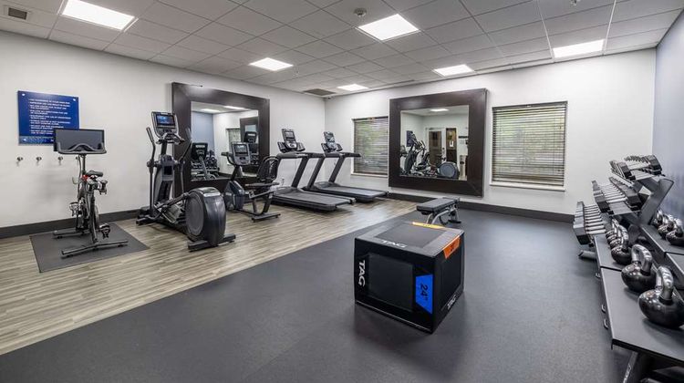 Hampton Inn & Suites Coliseum Area Health