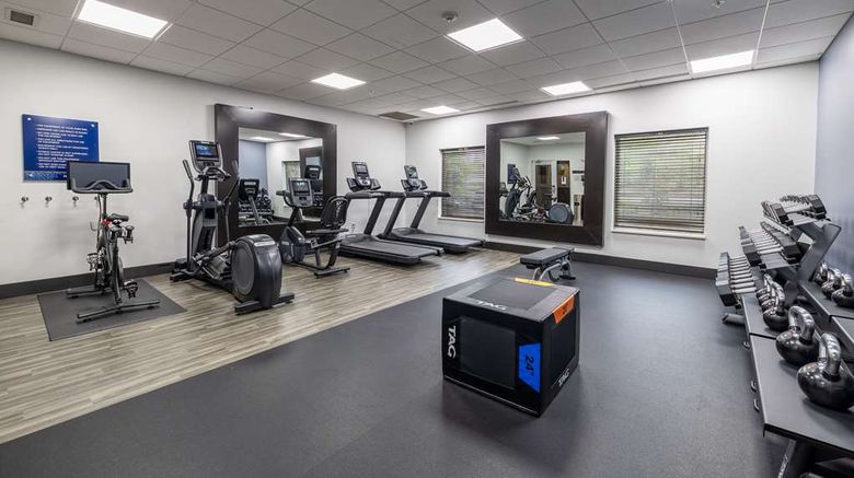 <b>Hampton Inn & Suites Coliseum Area Health</b>. Images powered by <a href="https://iceportal.shijigroup.com/" title="IcePortal" target="_blank">IcePortal</a>.