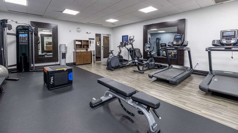<b>Hampton Inn & Suites Coliseum Area Health</b>. Images powered by <a href="https://iceportal.shijigroup.com/" title="IcePortal" target="_blank">IcePortal</a>.
