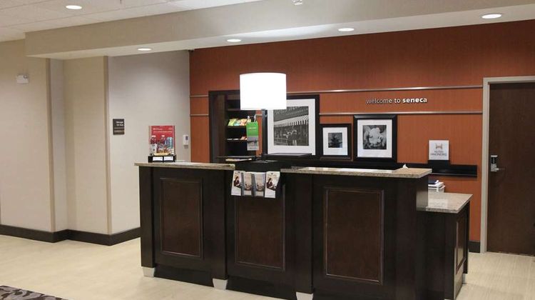 Hampton Inn & Suites Seneca/Clemson Lobby