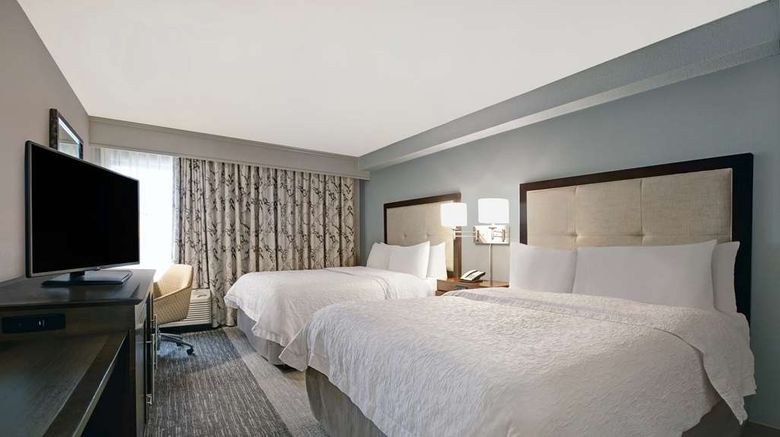<b>Hampton Inn Greenville I-385 Woodruff Rd Room</b>. Images powered by <a href="https://iceportal.shijigroup.com/" title="IcePortal" target="_blank">IcePortal</a>.