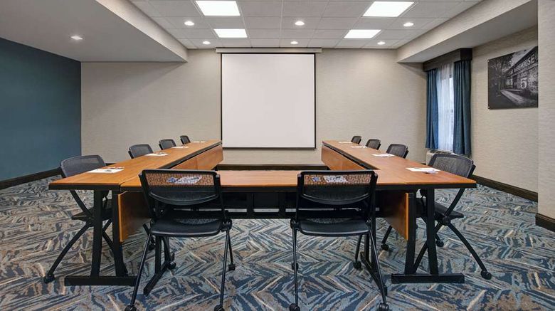 <b>Hampton Inn Greenville I-385 Woodruff Rd Meeting</b>. Images powered by <a href="https://iceportal.shijigroup.com/" title="IcePortal" target="_blank">IcePortal</a>.