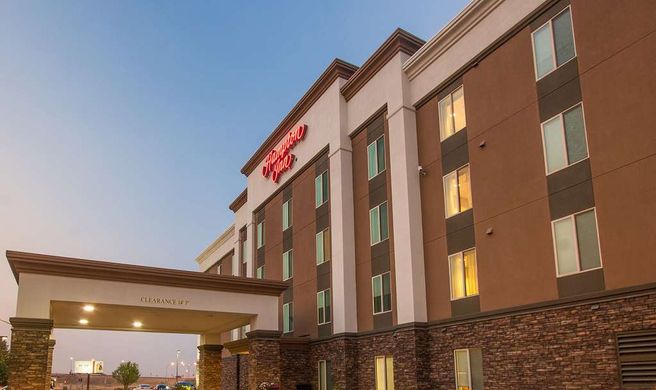 Hampton Inn Great Falls Exterior