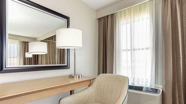 <b>Hampton Inn Georgetown-Marina Room</b>. Images powered by <a href="https://iceportal.shijigroup.com/" title="IcePortal" target="_blank">IcePortal</a>.