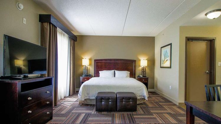 Hampton Inn & Suites Flowery Branch Room