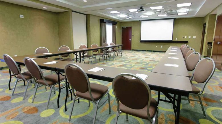 <b>Hampton Inn & Suites Flowery Branch Meeting</b>. Images powered by <a href="https://iceportal.shijigroup.com/" title="IcePortal" target="_blank">IcePortal</a>.