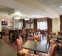 Hampton Inn by Hilton Gainesville Lobby