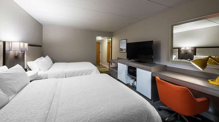 Hampton Inn by Hilton Gainesville Room