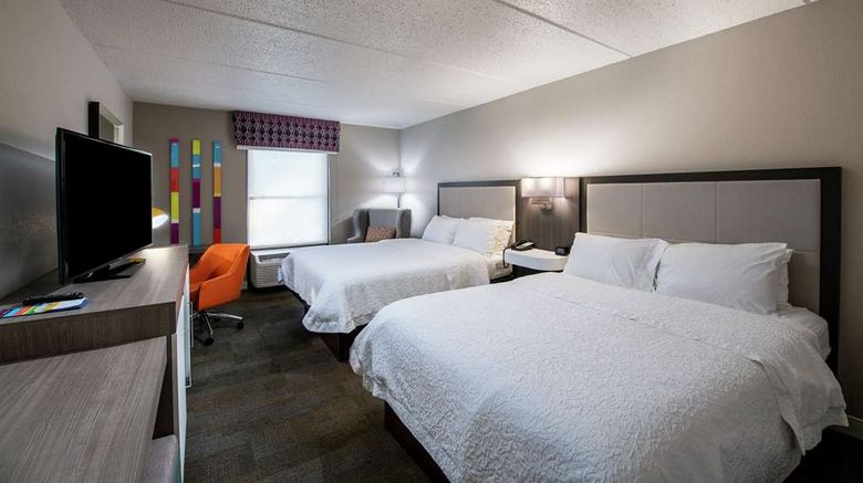 <b>Hampton Inn by Hilton Gainesville Room</b>. Images powered by <a href="https://iceportal.shijigroup.com/" title="IcePortal" target="_blank">IcePortal</a>.