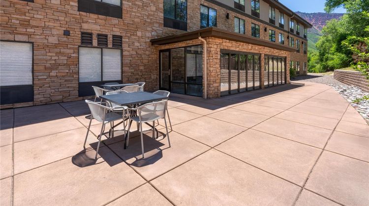 Hampton Inn Glenwood Springs Exterior