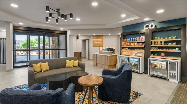 Hampton Inn Glenwood Springs Lobby